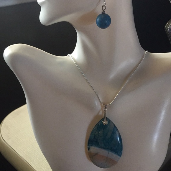 Beautiful Genuine stone SS925Agate howlite Earring - Picture 3 of 8